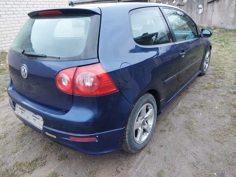 Photo 2 - Volkswagen Golf TDI 2008 y parts