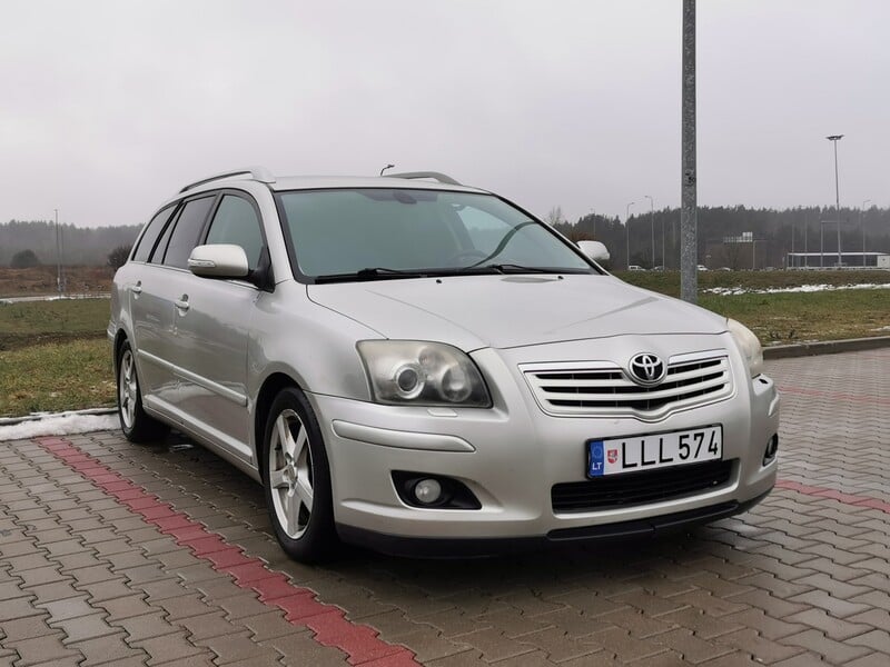 Фотография 10 - Toyota Avensis 2007 г Универсал