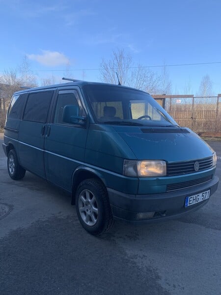 Фотография 2 - Volkswagen Multivan 1995 г Микроавтобус