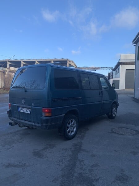 Фотография 3 - Volkswagen Multivan 1995 г Микроавтобус