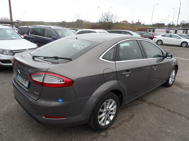 Photo 7 - Ford Mondeo 2012 y Hatchback