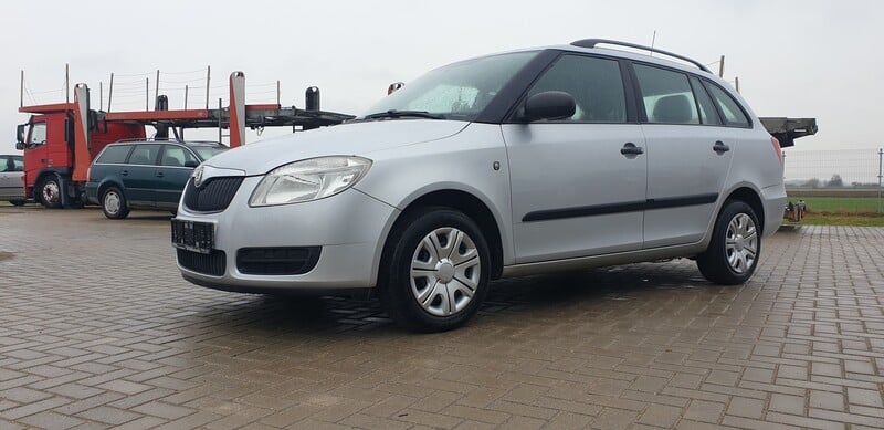 Photo 1 - Skoda Fabia TDI 2009 y