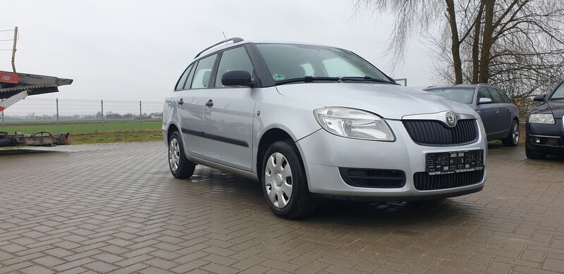 Photo 3 - Skoda Fabia TDI 2009 y