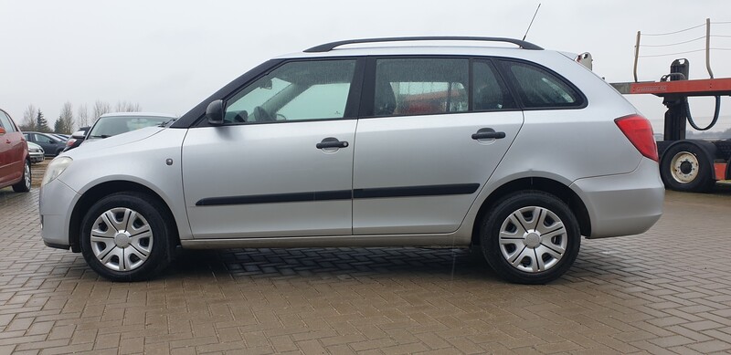 Photo 8 - Skoda Fabia TDI 2009 y