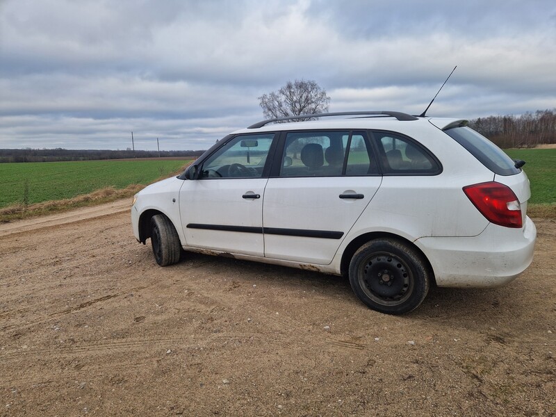 Nuotrauka 5 - Skoda Fabia 2009 m Universalas