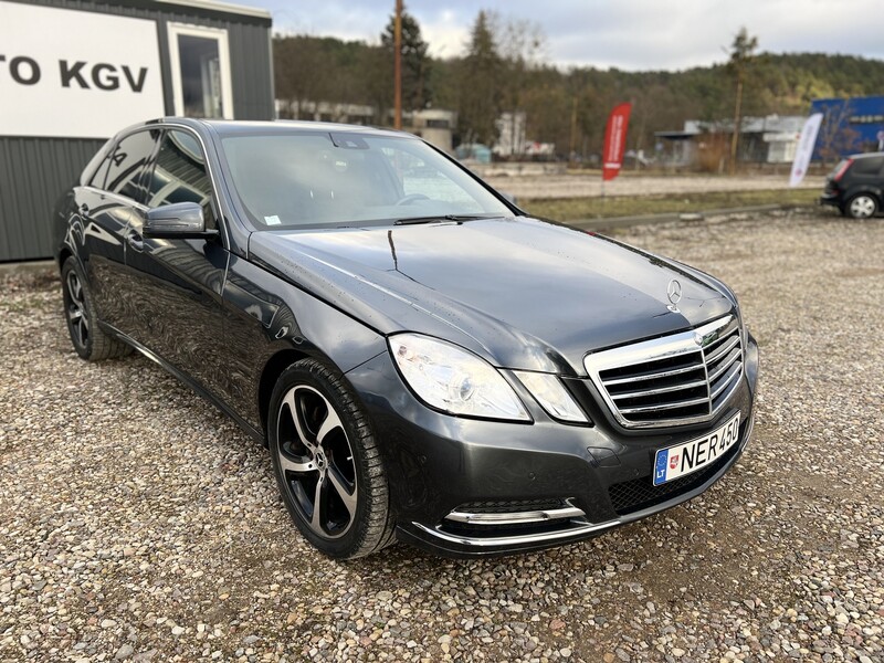 Photo 9 - Mercedes-Benz E 350 2010 y Sedan