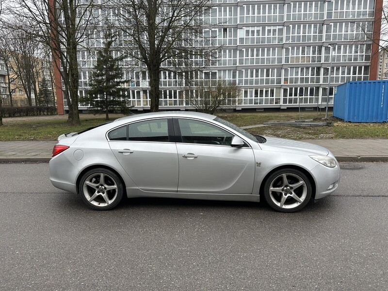 Photo 4 - Opel Insignia 2012 y Hatchback