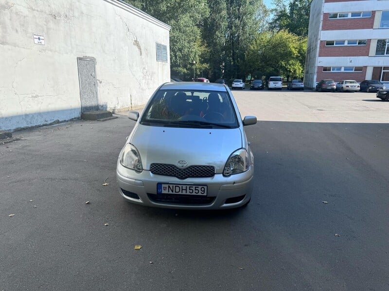 Nuotrauka 2 - Toyota Yaris 2003 m Hečbekas