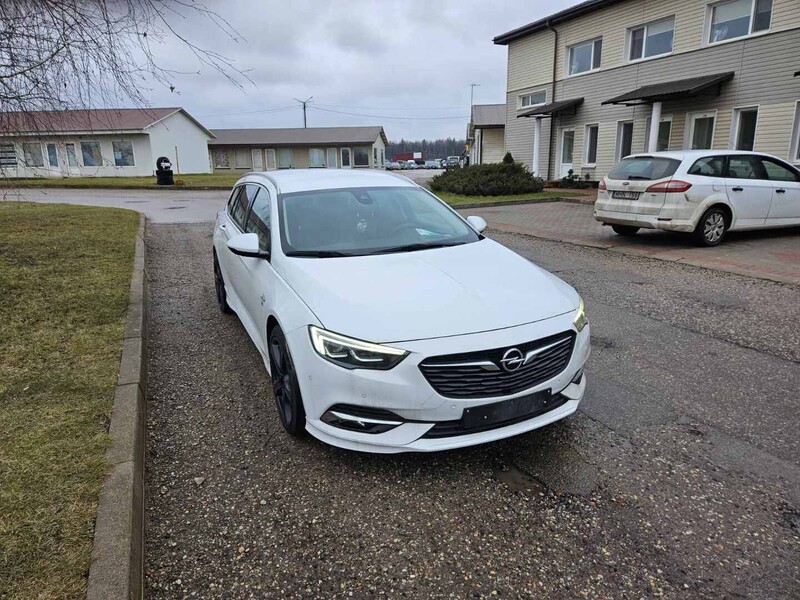 Фотография 3 - Opel Insignia 2020 г Универсал