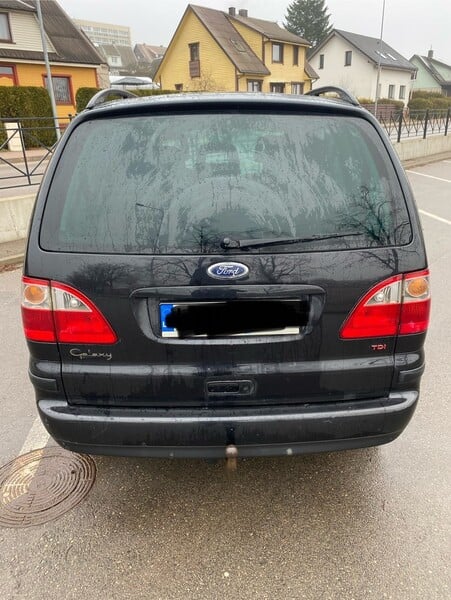 Photo 2 - Ford Galaxy 2005 y Van