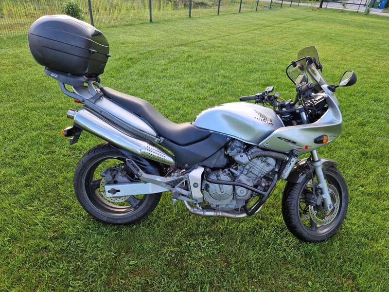 Nuotrauka 5 - Honda Hornet 2001 m Klasikinis / Streetbike motociklas