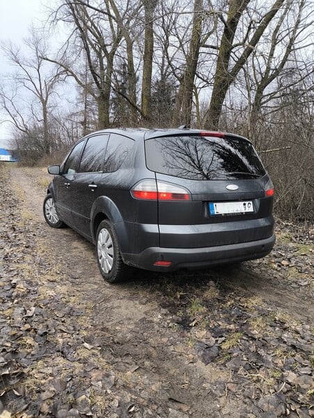 Photo 3 - Ford S-Max 2007 y Van