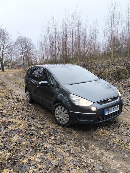 Photo 4 - Ford S-Max 2007 y Van