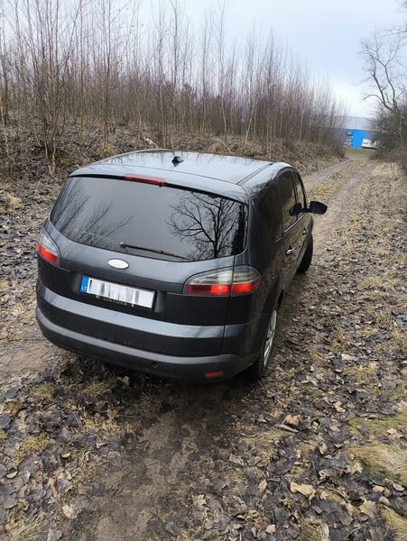 Photo 2 - Ford S-Max 2007 y Van