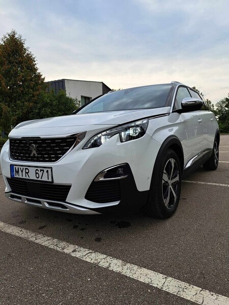 Фотография 2 - Peugeot 5008 2017 г Минивэн