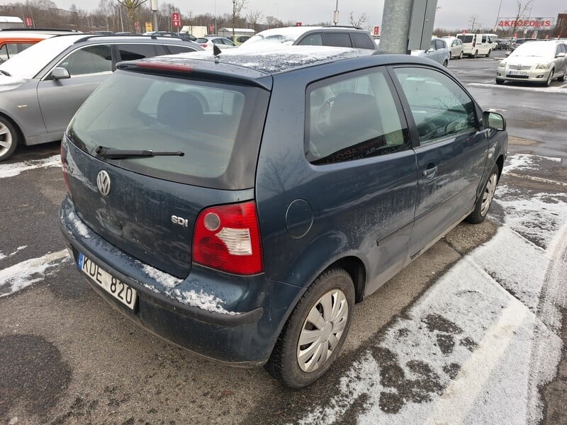 Photo 1 - Volkswagen Polo 2003 y Hatchback