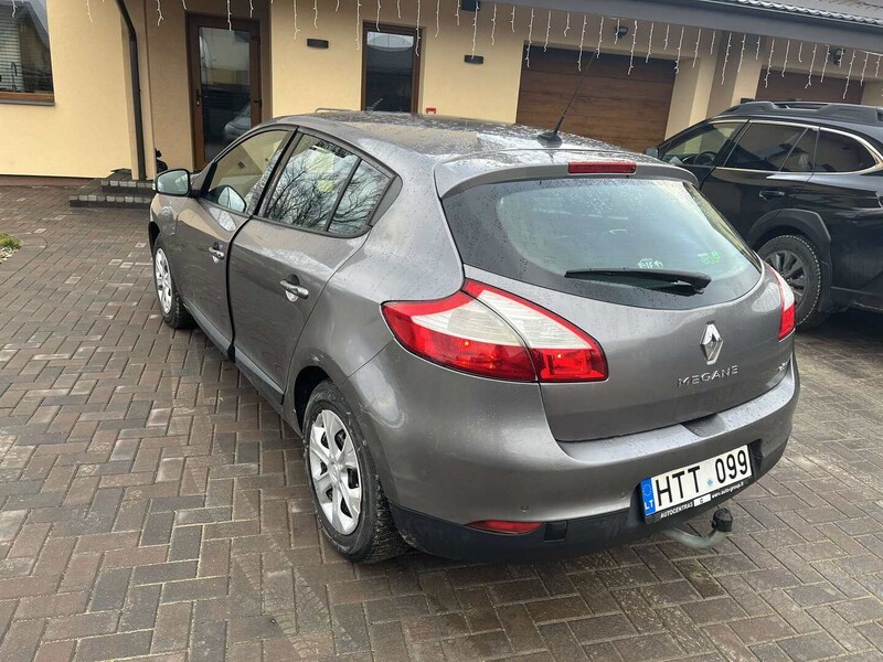 Photo 3 - Renault Megane 2011 y Hatchback