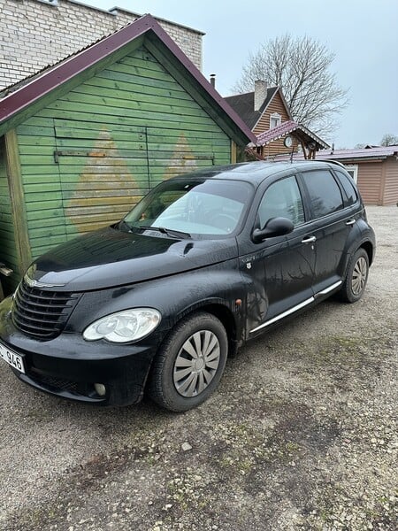 Photo 2 - Chrysler PT Cruiser 2006 y Hatchback