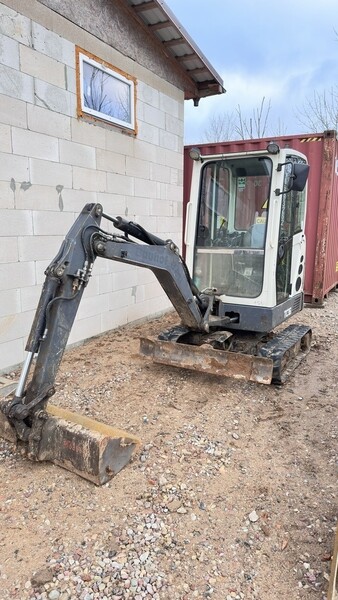 Photo 1 - Terex TC16 2014 y Mini Excavator