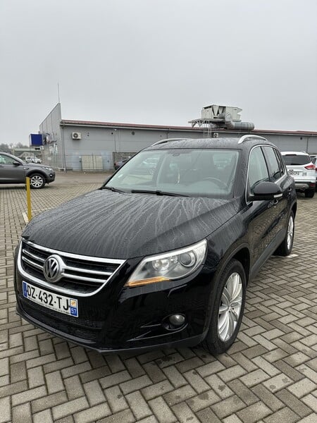 Photo 1 - Volkswagen Tiguan 2008 y Off-road / Crossover