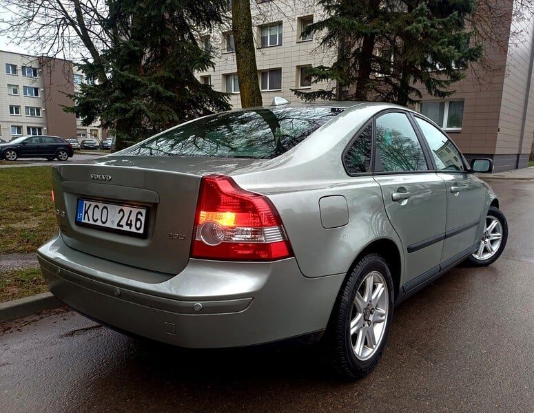 Фотография 1 - Volvo S40 2005 г Хэтчбек