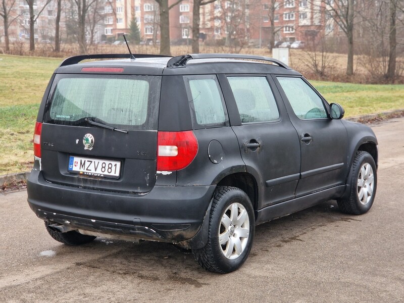 Фотография 5 - Skoda Yeti 2012 г Внедорожник / Кроссовер