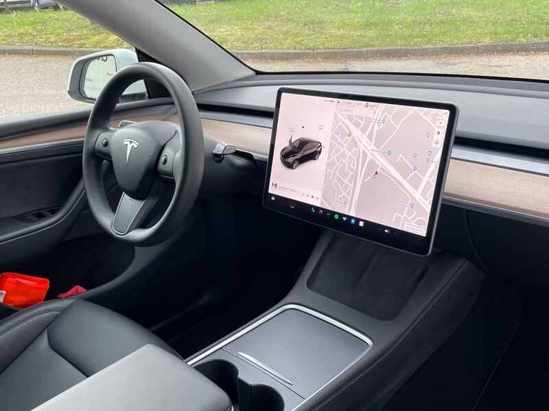 Photo 7 - Tesla Model Y Dual Motor 2022 y