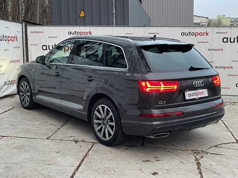 Photo 5 - Audi Q7 S-Line Quattro 2015 y