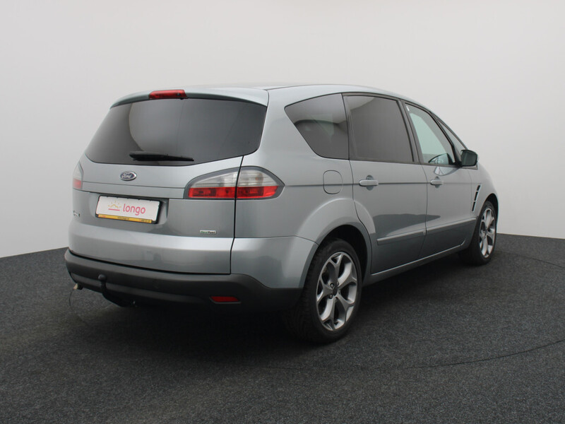 Photo 8 - Ford S-Max 2010 y Van