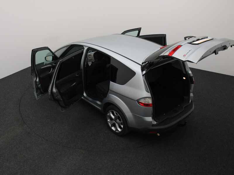 Photo 13 - Ford S-Max 2010 y Van