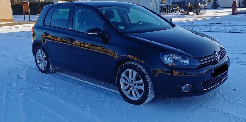 Photo 2 - Volkswagen Golf 2010 y Hatchback