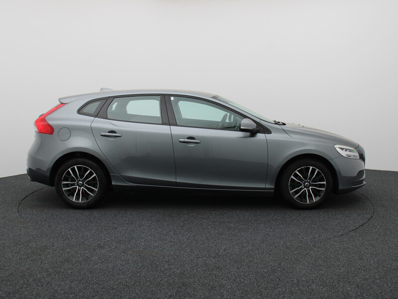 Photo 9 - Volvo V40 2019 y Hatchback