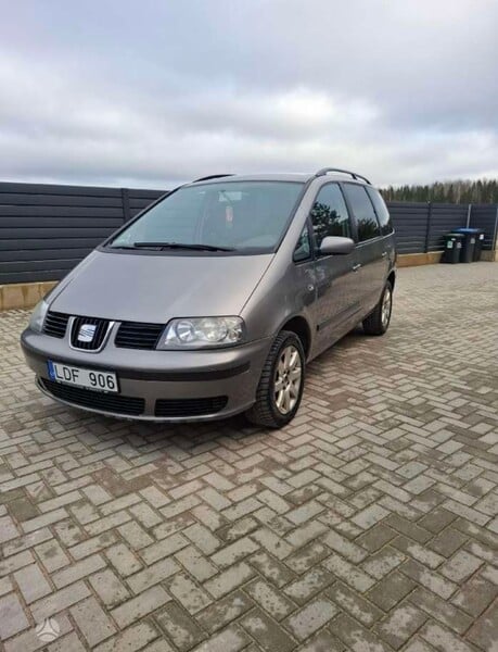 Photo 1 - Seat Alhambra 2004 y Off-road / Crossover