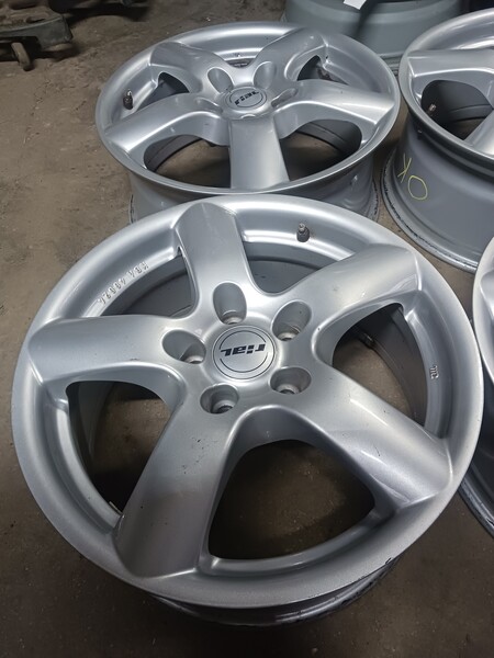 Photo 6 - Rial light alloy R17 rims