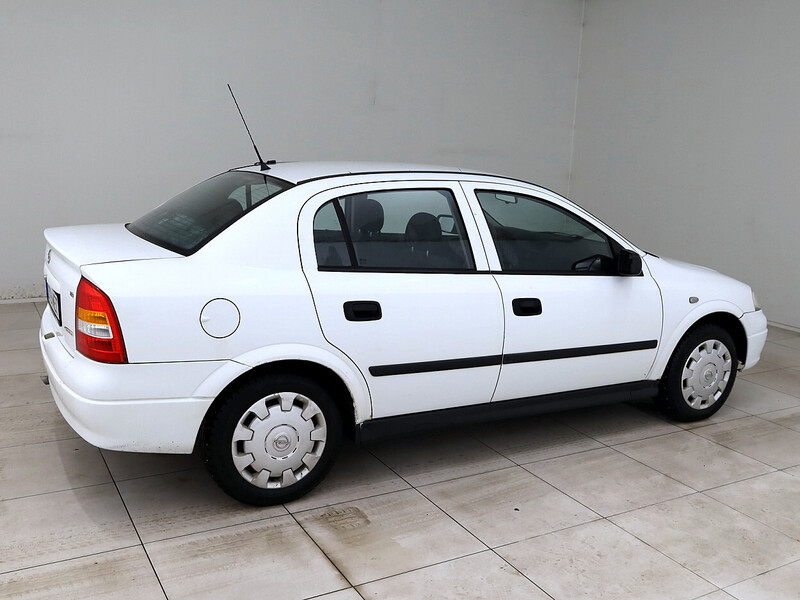 Photo 3 - Opel Astra 2005 y Sedan