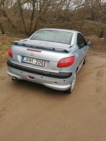 Photo 4 - Peugeot 206 CC 2001 y Convertible