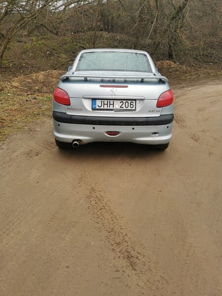 Photo 5 - Peugeot 206 CC 2001 y Convertible