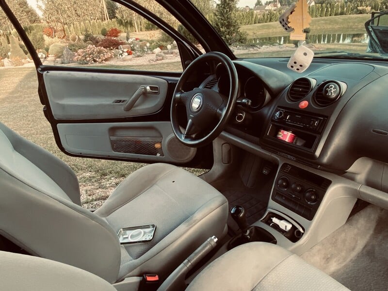 Photo 8 - Seat Arosa 2004 y Hatchback