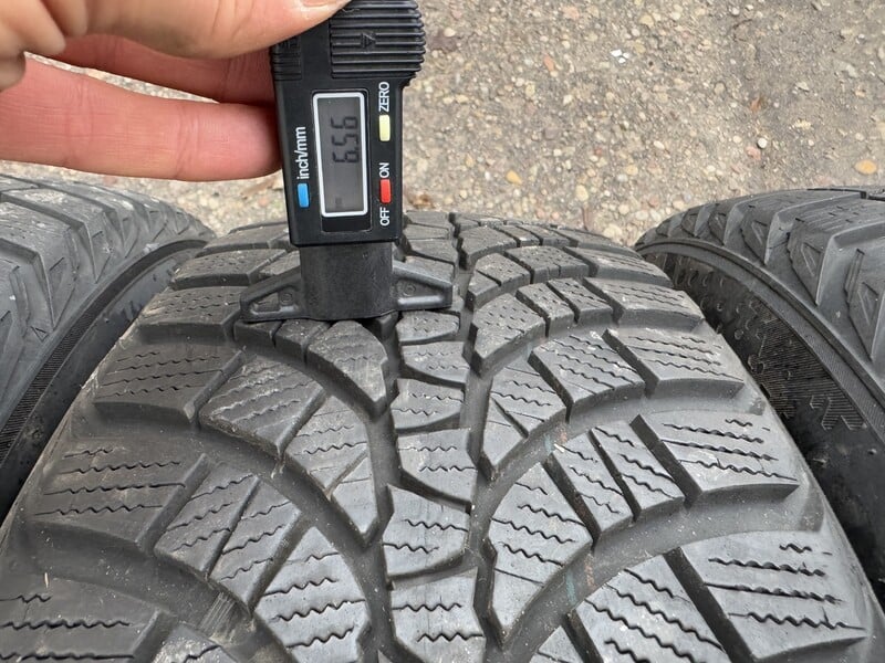 Фотография 6 - Kumho Siunciam, 6mm R17 зимние шины для автомобилей