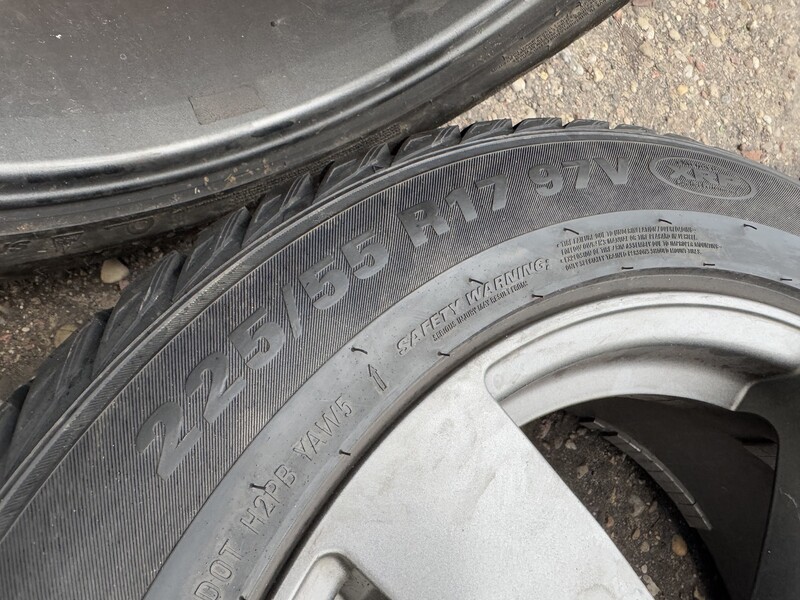 Фотография 10 - Kumho Siunciam, 6mm R17 зимние шины для автомобилей