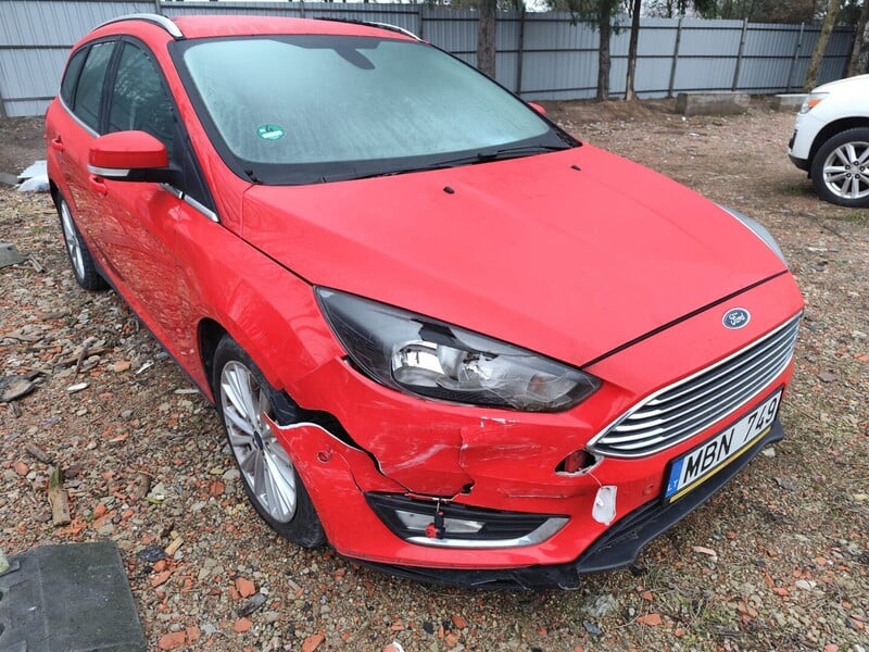 Photo 1 - Ford Focus 2016 y Wagon