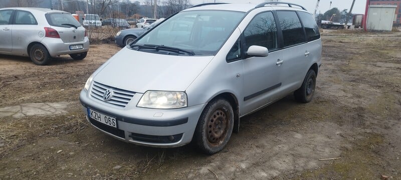 Photo 1 - Volkswagen Sharan 2003 y Van