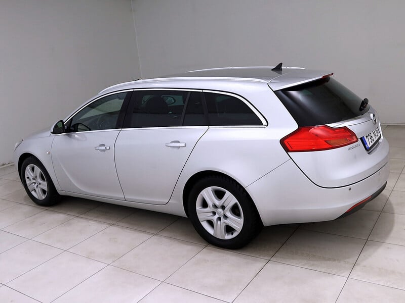 Фотография 4 - Opel Insignia 2011 г Универсал