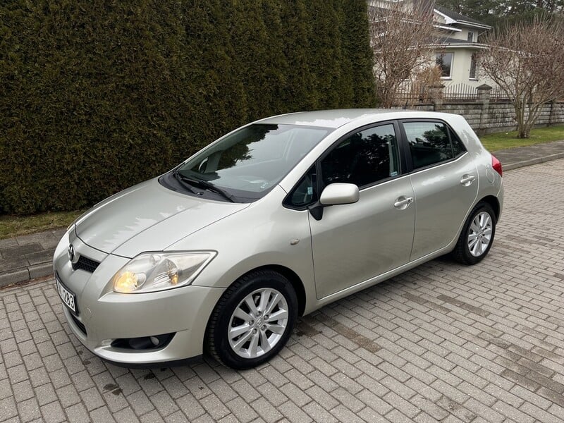 Nuotrauka 2 - Toyota Auris 2008 m Hečbekas