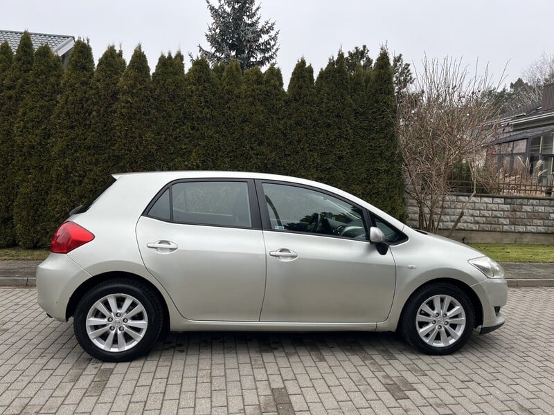 Nuotrauka 6 - Toyota Auris 2008 m Hečbekas