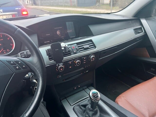 Photo 6 - Bmw 525 2005 y Sedan