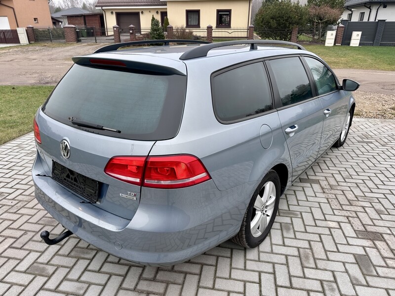 Фотография 7 - Volkswagen Passat 2011 г Универсал