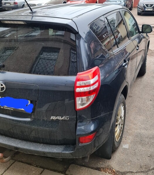 Photo 3 - Toyota RAV4 2011 y Off-road / Crossover