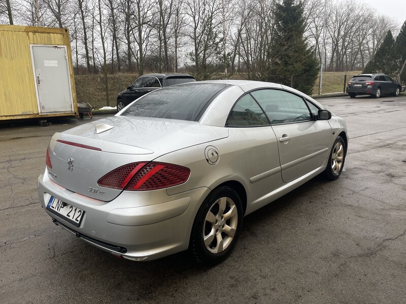 Photo 5 - Peugeot 307 CC 2004 y Convertible