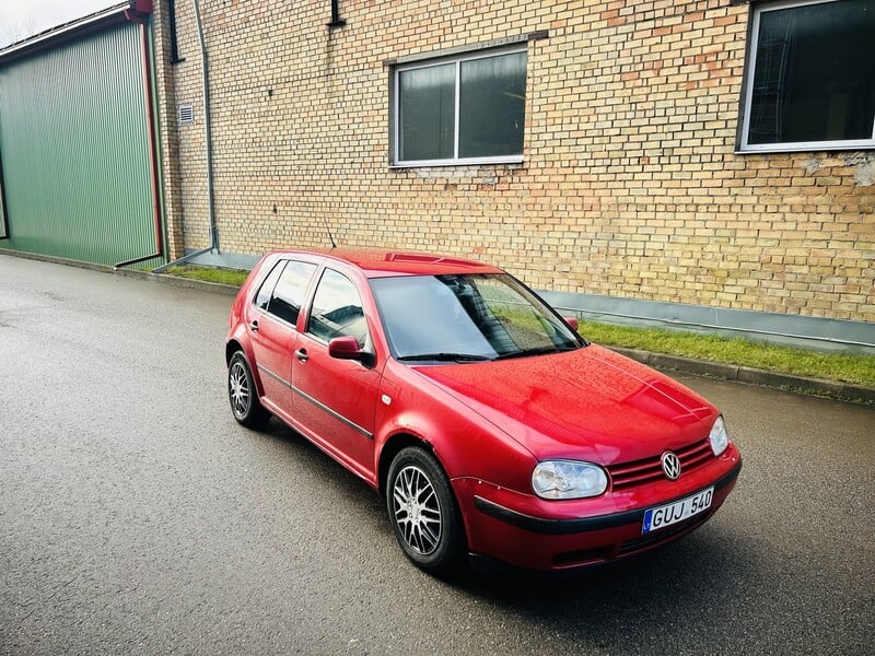 Photo 3 - Volkswagen Golf TDI 2000 y